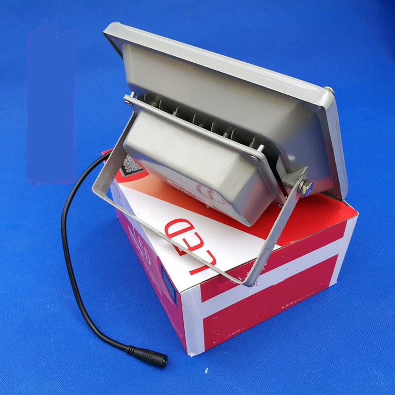 White light LED illuminator outdoor night vision for CCTV Camera 15 Array LED Built-in Light Viewing range 50-100M