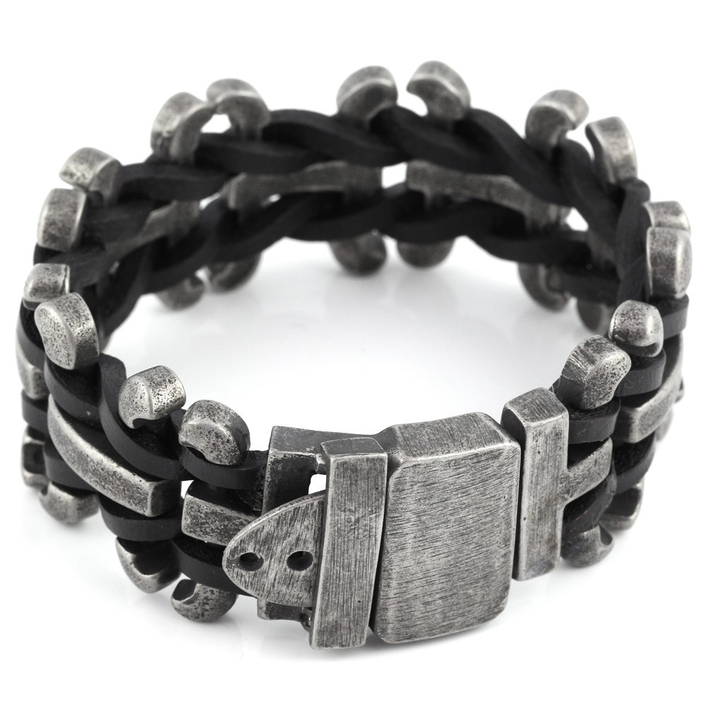 2017 New Fashion Men Bangles Genuine leather bracelet men stainless steel jewelry Motorcycle Mens Chain Link Bracelet NBL006, Black
2017 New Fashion Men Bangles Genuine leather bracelet men stainless steel jewelry Motorcycle Mens Chain Link Bracelet NBL006, Black