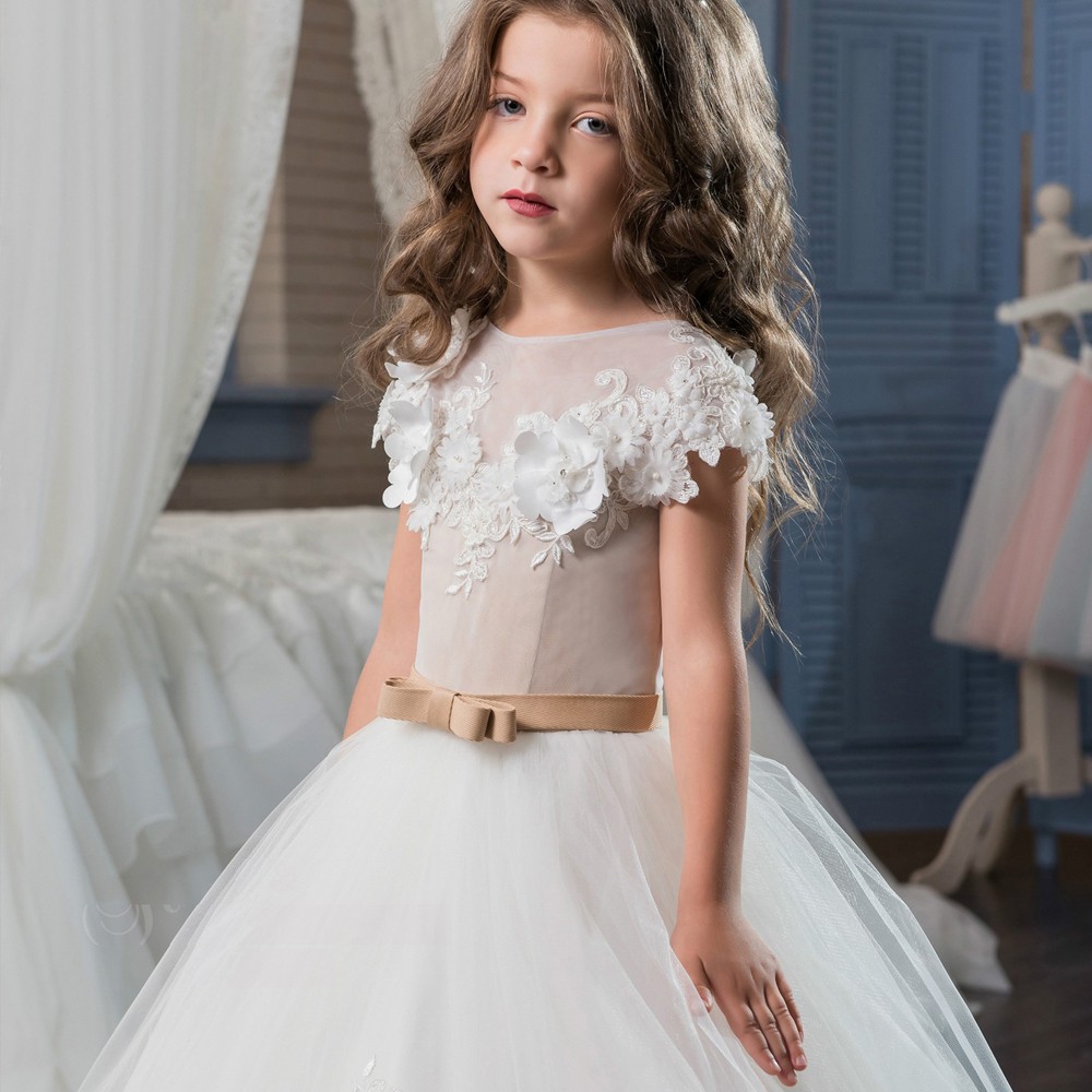 Newest Elegant Tulle First Communion Dresses for Girls Applique Princess Lace Pageant Communion Ball Gown Size customization