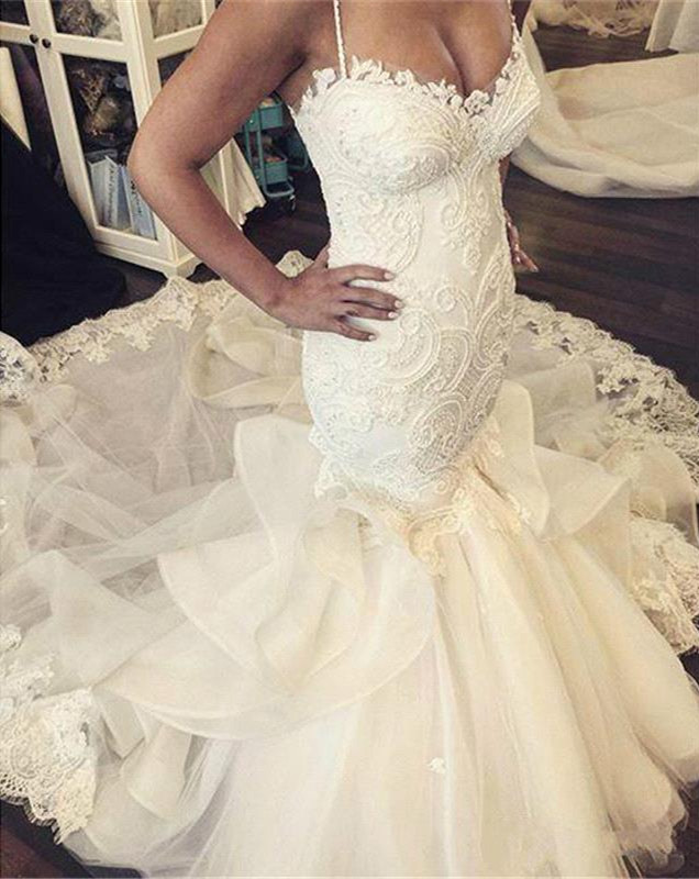 2017 Sexy Stylish Mermaid Wedding Dress Spaghetti Straps Lace-Applique Backless Covered Button Charming Ruffles Chapel Train Wedding Gowns