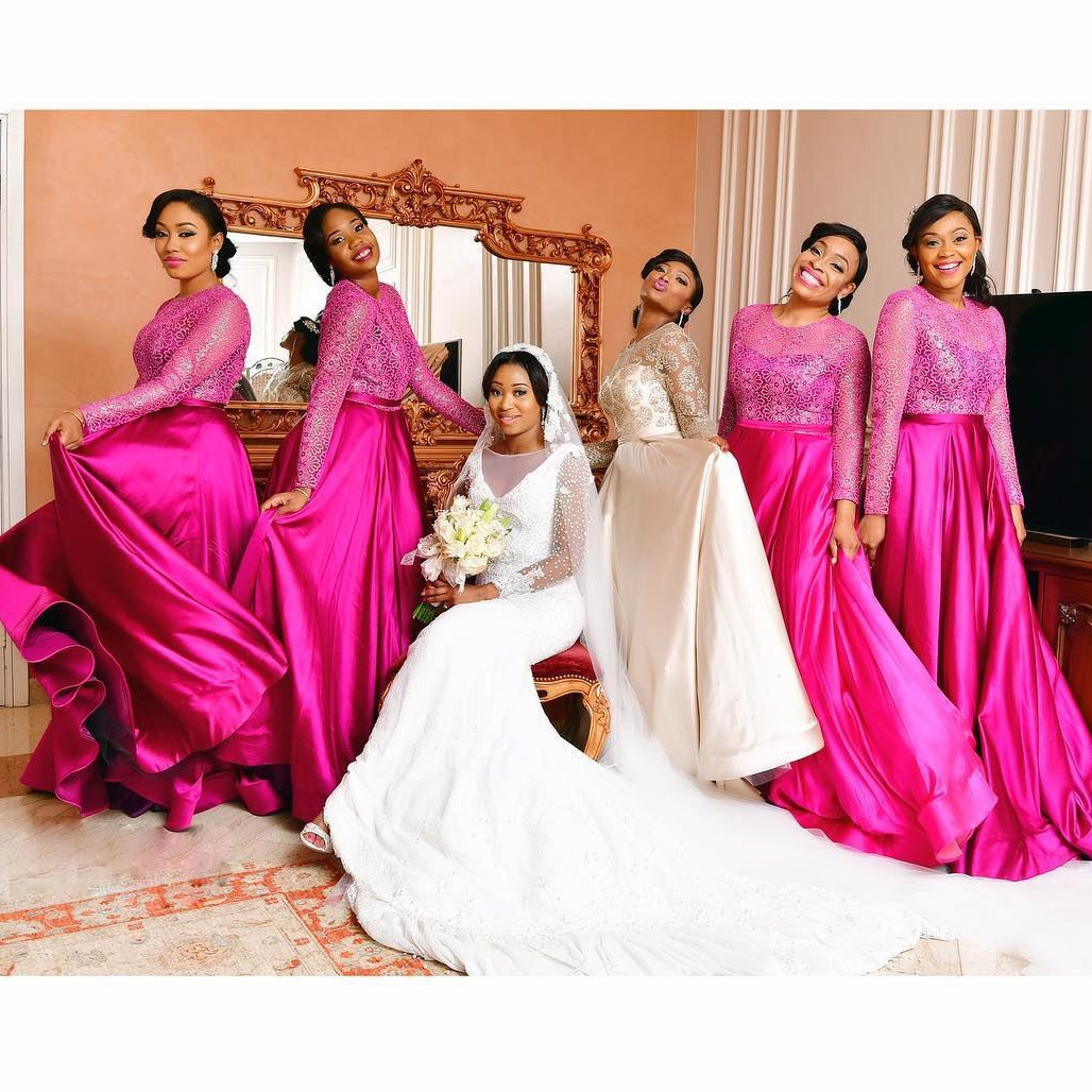 A-Line Long Sleeves Bridesmaid Dresses Lace Jewel Neck Satin Floor Length Maid Of Honor Dresses 2017 Formal Evening Wear Wedding Guest Dress
A-Line Long Sleeves Bridesmaid Dresses Lace Jewel Neck Satin Floor Length Maid Of Honor Dresses 2017 Formal Evening Wear Wedding Guest Dress