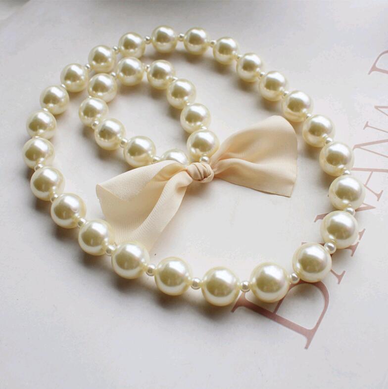 Children's Elegant White Pearl Necklaces & Bracelets - Kids' Large Bead Jewelry Sets for Girls