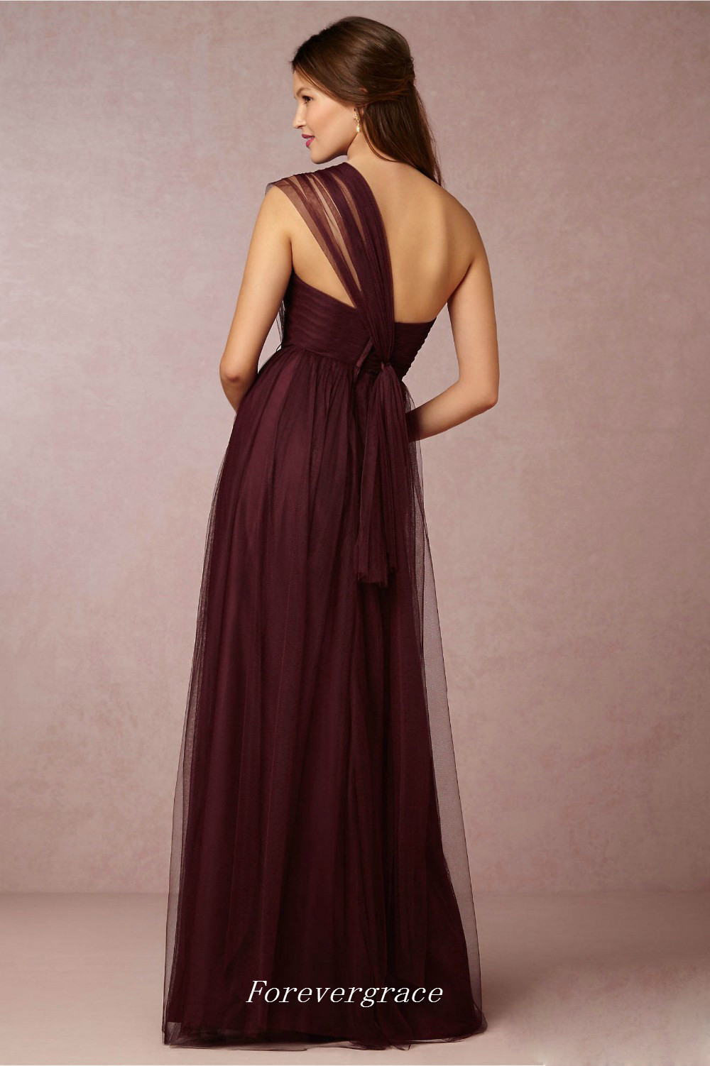 Elegant Cheap Burgundy Bridesmaid Dress One Shoulder Crystals Beaded Maid of Honor Dress Wedding Guest Gown Custom Made Plus Size