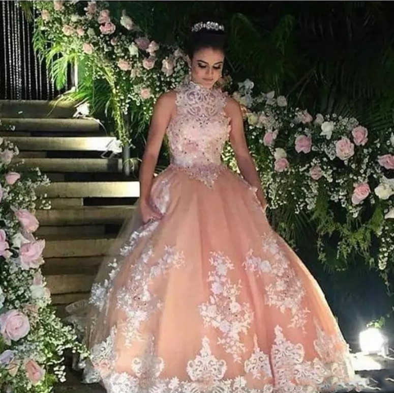 High Neck Ball Gown Quinceanera Dresses With Lace Appliques Beads Sequins Red Carpet Prom Dress Tulle Zipper Back Graduation Dress, Green 
High Neck Ball Gown Quinceanera Dresses With Lace Appliques Beads Sequins Red Carpet Prom Dress Tulle Zipper Back Graduation Dress, Green