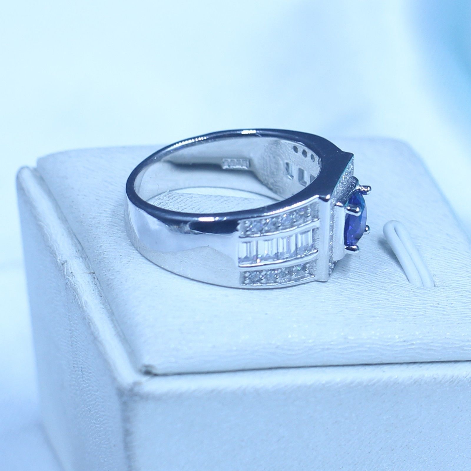 Wholesale Luxury Jewelry Pure Real Soild 925 Sterling Silver Blue Sapphire 5A CZ Round Cut Gemstones Wedding Men Band Ring Gift Size 8-13