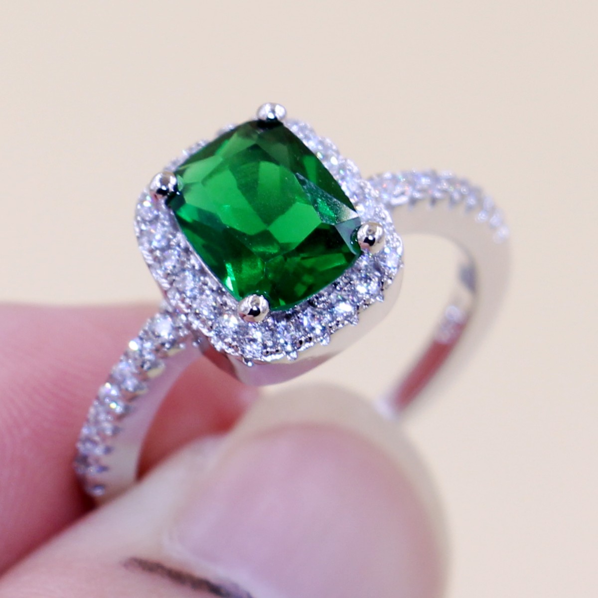 Size 5-10 New Women Fashion Jewelry 925 Sterling Silver Emerlad CZ Diamond Cushion Shape Women Engagement Ring For Lover'S Gift