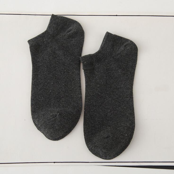 High quality Summer shallow mouth Men's Socks invisible cotton sports solid color bean sock NW037