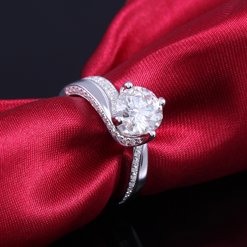 Queen Brilliance 1.5ctw Lab Grown Moissanite Diamond Engagement Wedding Ring Platinum Plated 925 Sterling Silver Women Jewelry q171026