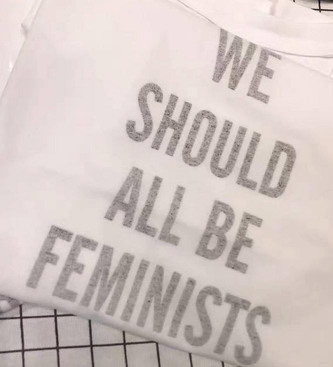 WE SHOULD ALL BE FEMINISTS Women039s white round neck short sleeve Tshirt size SL