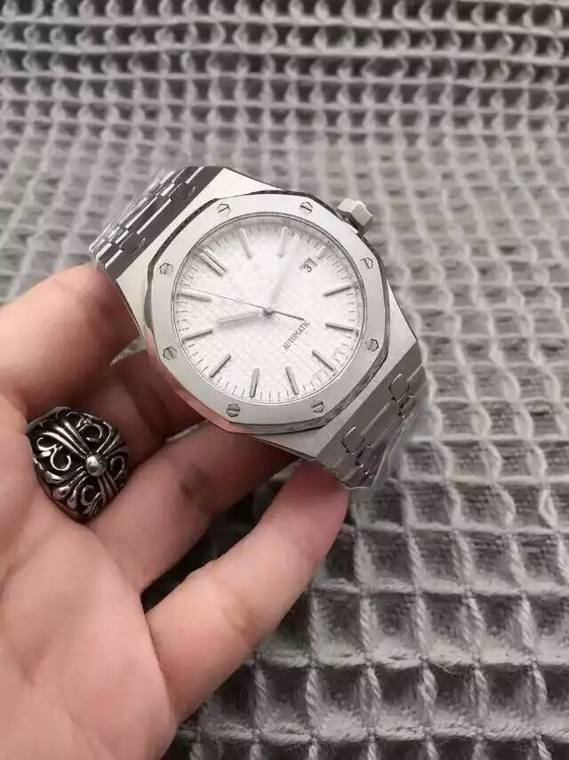 Top Luxury Men Mechanical Automatic Watches Stainless Steel White Black Face Blue Grey Dial Glass Back Fashion Mens Dress Wristwatch, Slivery;brown
Top Luxury Men Mechanical Automatic Watches Stainless Steel White Black Face Blue Grey Dial Glass Back Fashion Mens Dress Wristwatch, Slivery;brown