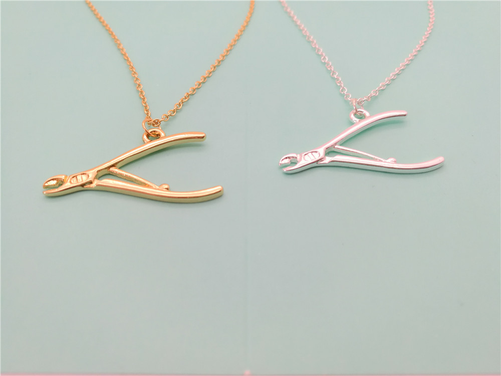 5PCS Pliers Necklace Mechanic Tool Wrench Necklaces Repair Instrument Motorcycle Motor Biker Spanner Pendant Necklaces