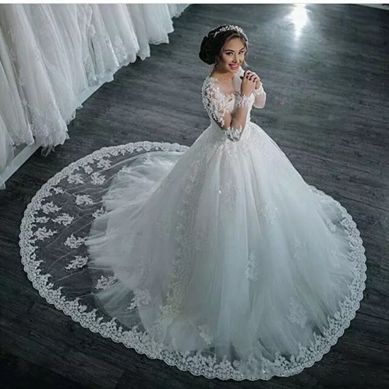 Lace Ball Gown Wedding Dresses Long Sleeves Elegant Appliques Sweep Train Vestios De Novia Bridal Gowns With Buttons