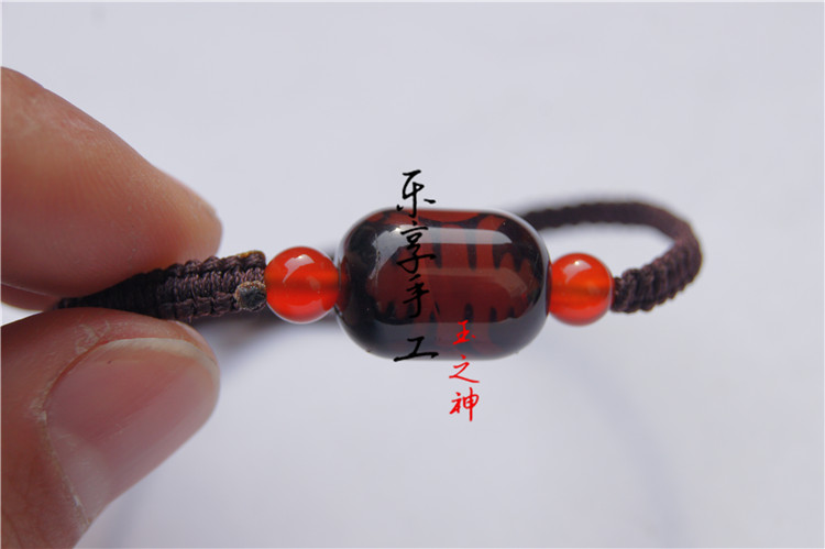 Pure manual weaving maroon/red knot + tianzhu peace life of word + 4 agate beads Hand catenary