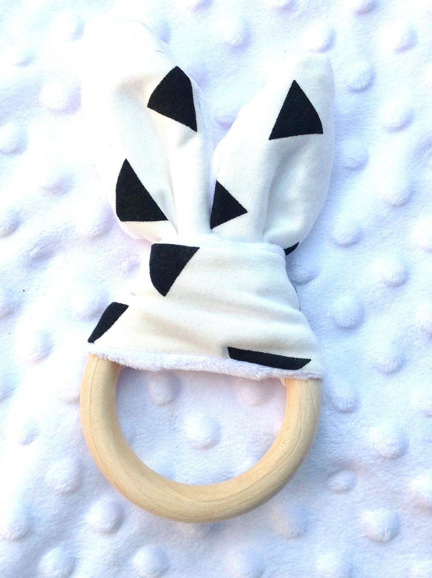 10pcs Baby Teethers 28 Colors Natural Wood Circle With Rabbit Ear minky dots Fabric Newborn Teeth Practice Toys Training Handmade Ring YE003