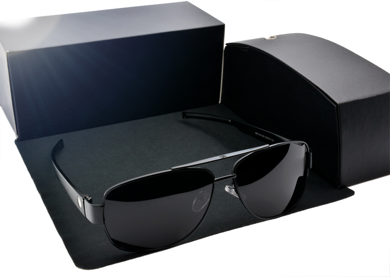 Top quality MB618 Brand designer Polarized Sunglasses men women Polit sun glasses metal framen Sport Driving glasses with Retail cases
Top quality MB618 Brand designer Polarized Sunglasses men women Polit sun glasses metal framen Sport Driving glasses with Retail cases