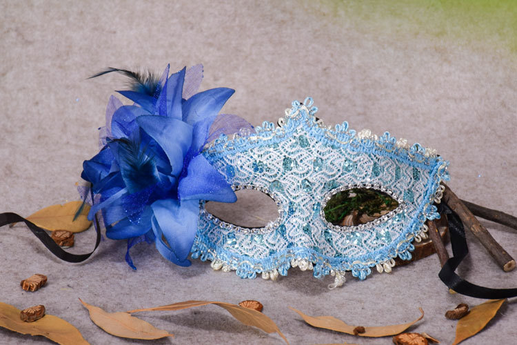 Sexy Masquerade Masks Black/White Lace Bridal Halloween Masks Venetian Half Face Mask for Christmas Cosplay Party Eye Masks CPA917