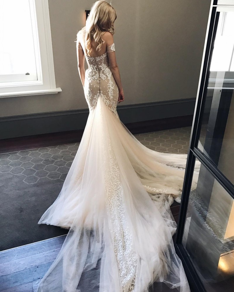 Sweetheart Sexy Beach Wedding Dresses With Sleeve Lace Applique Sweep Train Plus Size Wedding Gown Backless Bohemian Bridal Dress