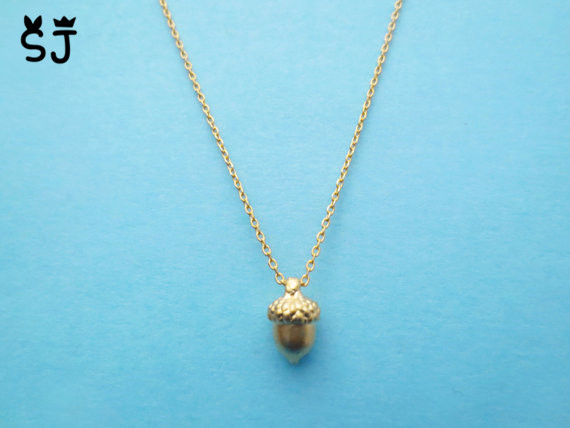 Wholesale-1PCS- N130 Tiny Acorn Necklace Cute Pinecone Necklace Minimal Pine Cone Necklace Small Cartoon Squirrel Nut Necklaces for Women