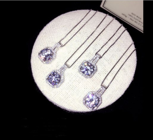 925 Sterling Silver Diamond Austrian Crystal Pendant Necklace Jewelry Square Accessories Pendant Chocker Clavicle, Short Chain Free Shippin