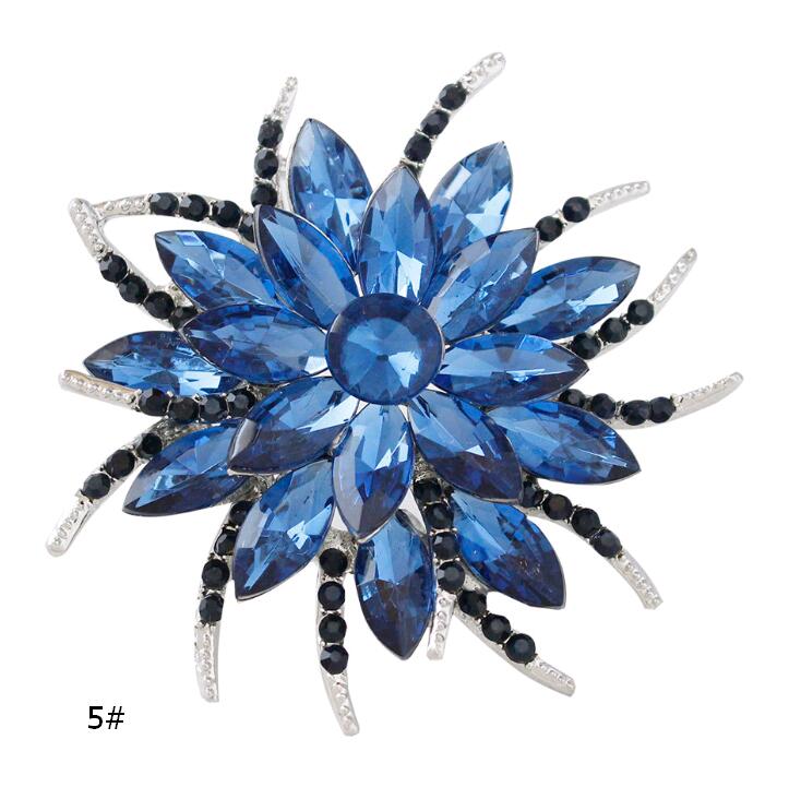 Elegant Crystal Corsage with Large Flower Design - Perfect Accessory for Weddings & Parties Floral Brooch
