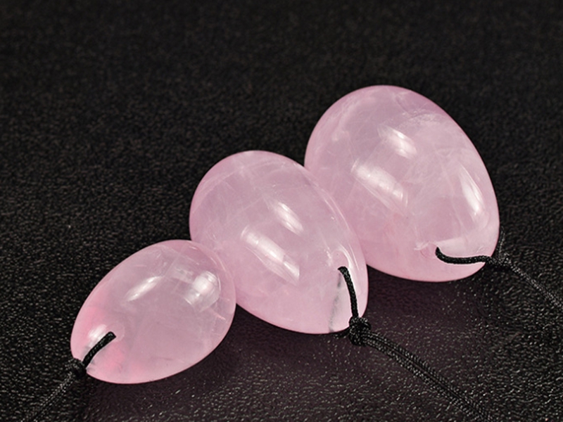 20pcs/lot Drilled Jade Egg Natural Rose Quartz Yoni Egg For Kegel Exercise Pelvic Floor Muscle Vaginal Exercise With Pouch