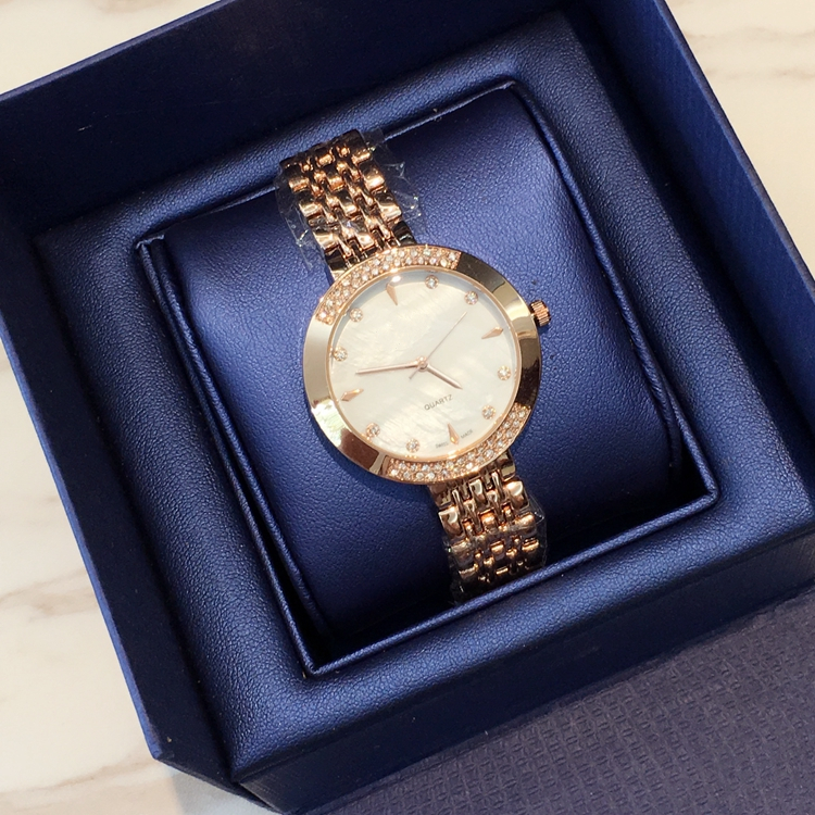 2017 Fashion lady watches women special design watch with diamond Stainless Steel Dress Watch Bracelet Wristwatches Brand female clock, Slivery;brown
2017 Fashion lady watches women special design watch with diamond Stainless Steel Dress Watch Bracelet Wristwatches Brand female clock, Slivery;brown