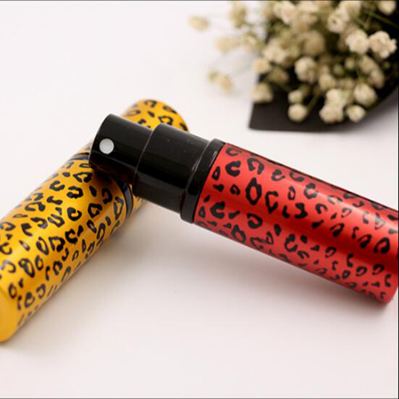 10ml Mini Perfume Bottle Portable Aluminum Leopard Pattern Refillable Refillable Perfume Atomizer Spray Travel Accessories
10ml Mini Perfume Bottle Portable Aluminum Leopard Pattern Refillable Refillable Perfume Atomizer Spray Travel Accessories