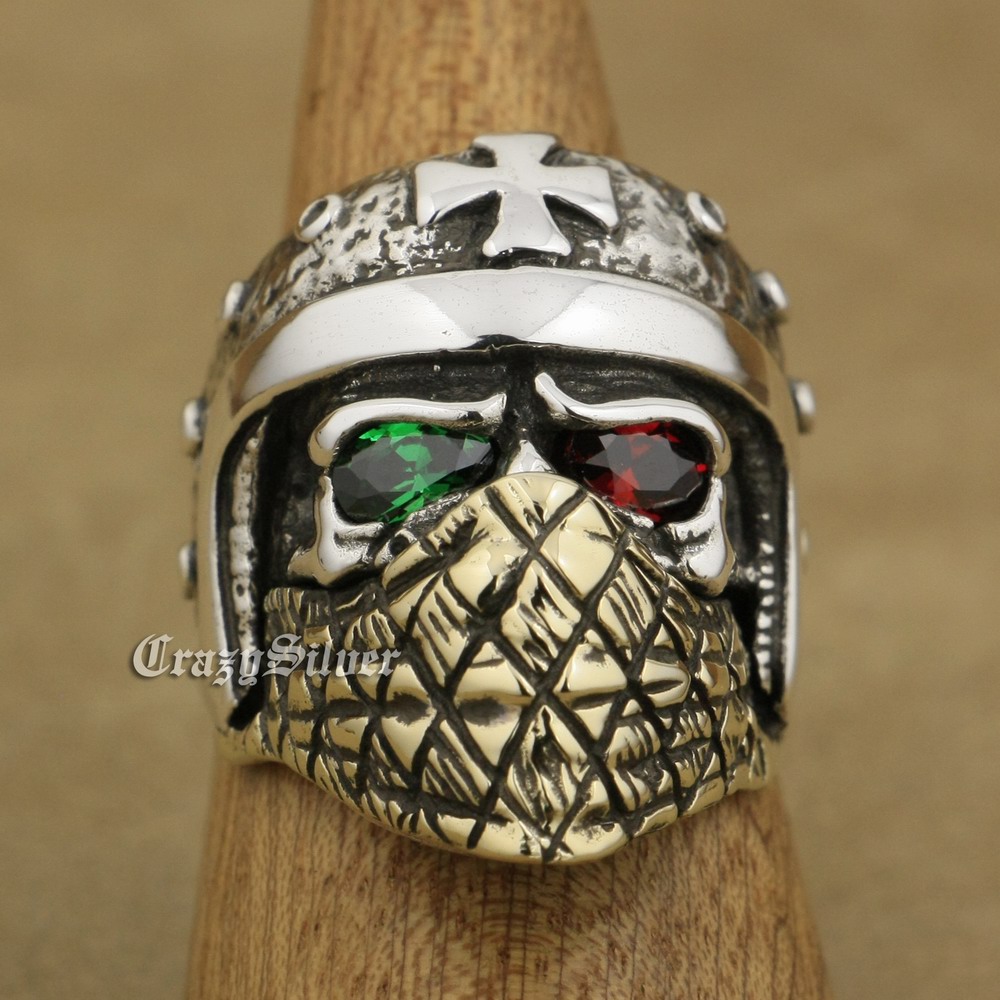 LINSION 925 Sterling Silver Motorcycle Helmet Skull Ring Green+Red CZ Eyes Brass Mask Mens Biker Rock Punk TA31 US Size 7 to 15
LINSION 925 Sterling Silver Motorcycle Helmet Skull Ring Green+Red CZ Eyes Brass Mask Mens Biker Rock Punk TA31 US Size 7 to 15