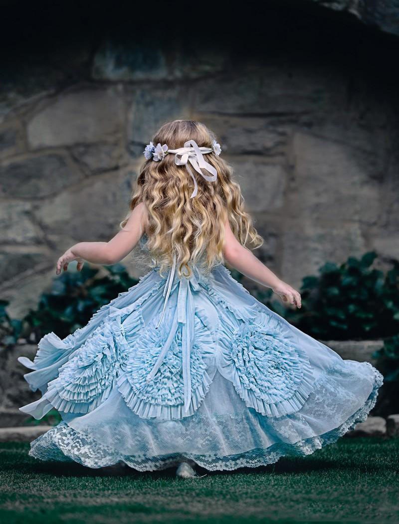 Cheap Boho Ruffles Flower Girls Dresses For Weddings A-Line Halter Kids Pageant Dress Floor Length Beach Birthday First Communion Gowns
