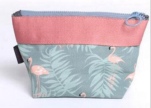 20pcs Flora Printed Cosmetic bags Women polyester Waterproof makeup bag Mobile phone organizer cases 4colors
20pcs Flora Printed Cosmetic bags Women polyester Waterproof makeup bag Mobile phone organizer cases 4colors