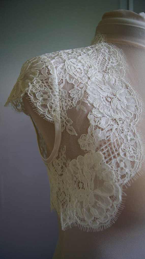 Ivory Lace Wedding Shawls With Cap Sleeves Bridal Bolero Custom Made Wedding Wraps Shrugs For Dress Cape