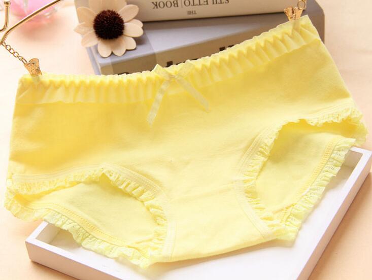 Good A++ Small fresh candy Women's Panties color lace edge cute underwears ladies underwear cotton women NP020