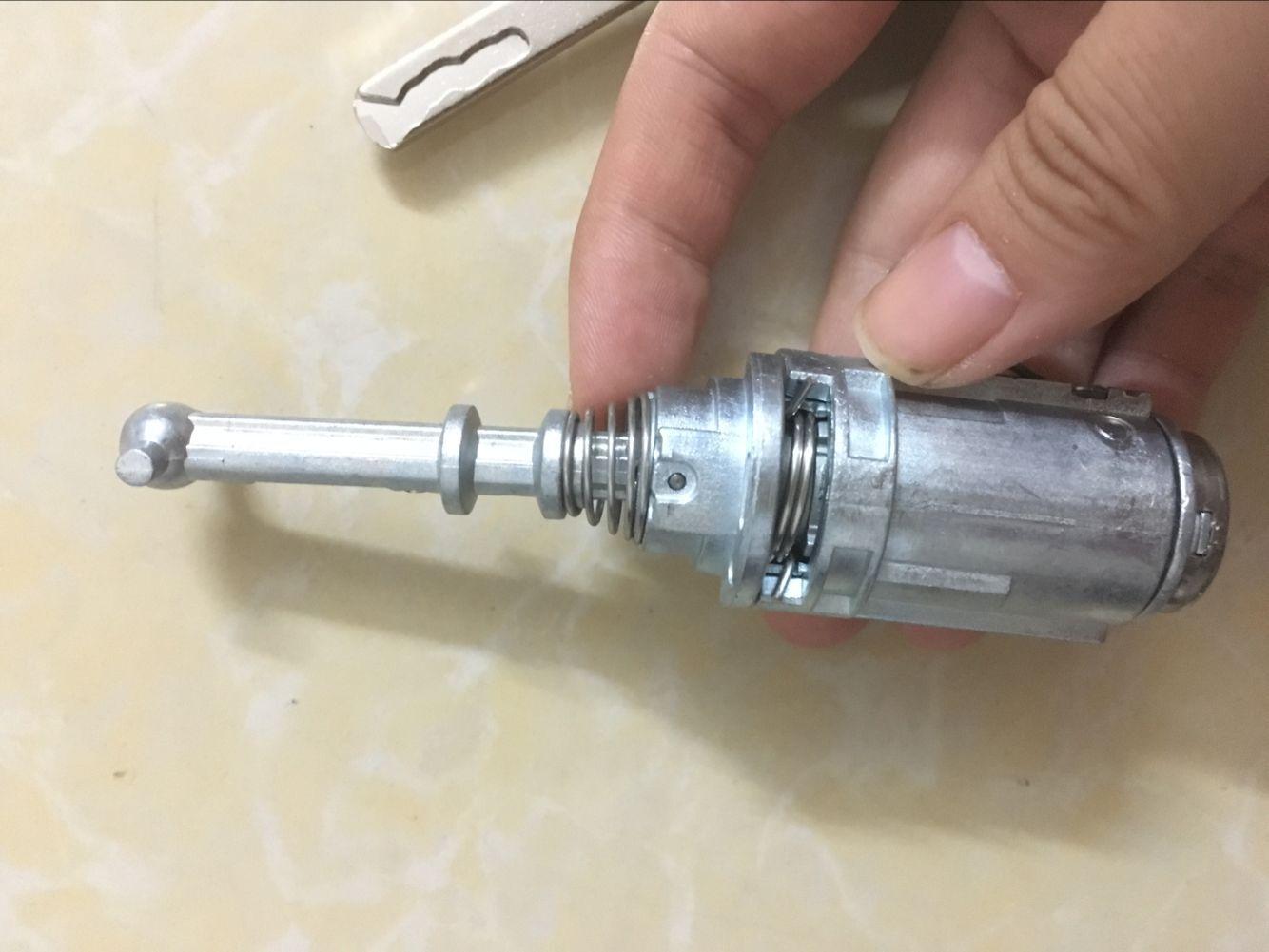 Citroen peugeot C3 Driver´s door lock VA2 blade auto door lock