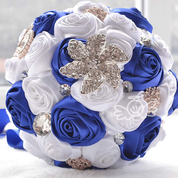 Custom Any Color Stunning Wedding Flowers White Bridesmaid Bridal Bouquets Artificial Rose Wedding Bouquet In Stock