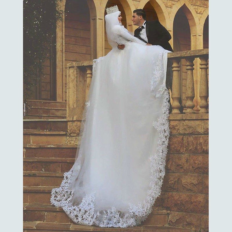 2020 Muslim Wedding Dresses Modest High Neck Full Sleeves Custom Made Puffy Tulle Ball Gown Lace Wedding Dress Arabic