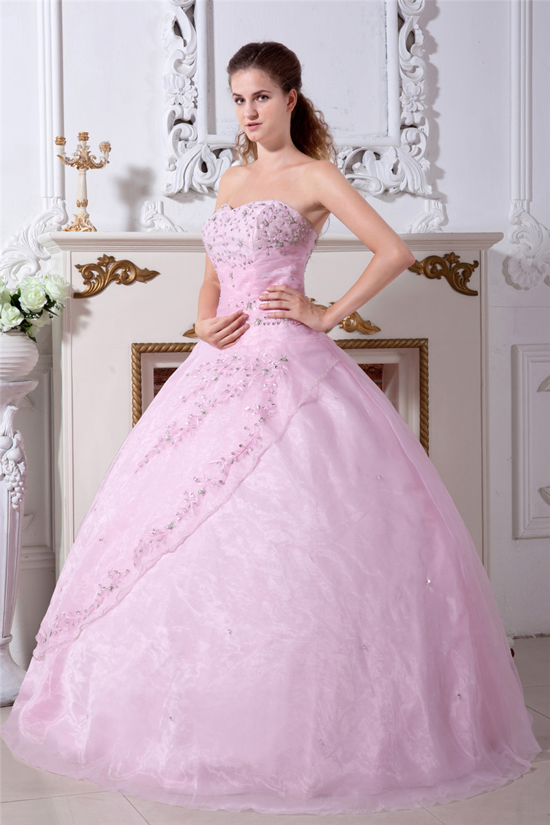 2017 Princess Pink Embroidery Ball Gown Quinceanera Dresses with Beading Sequin Plus Size Sweet 16 Dress Vestido Debutante Gowns BQ68
