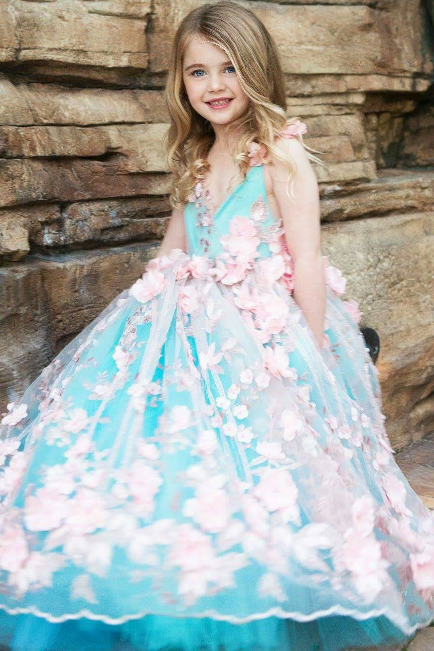 New Arrival Ball Gown Girls Pageant Dresses Open Back Toddler wer Girl Dress or Length Tulle 3D Appliques First Communion Gowns