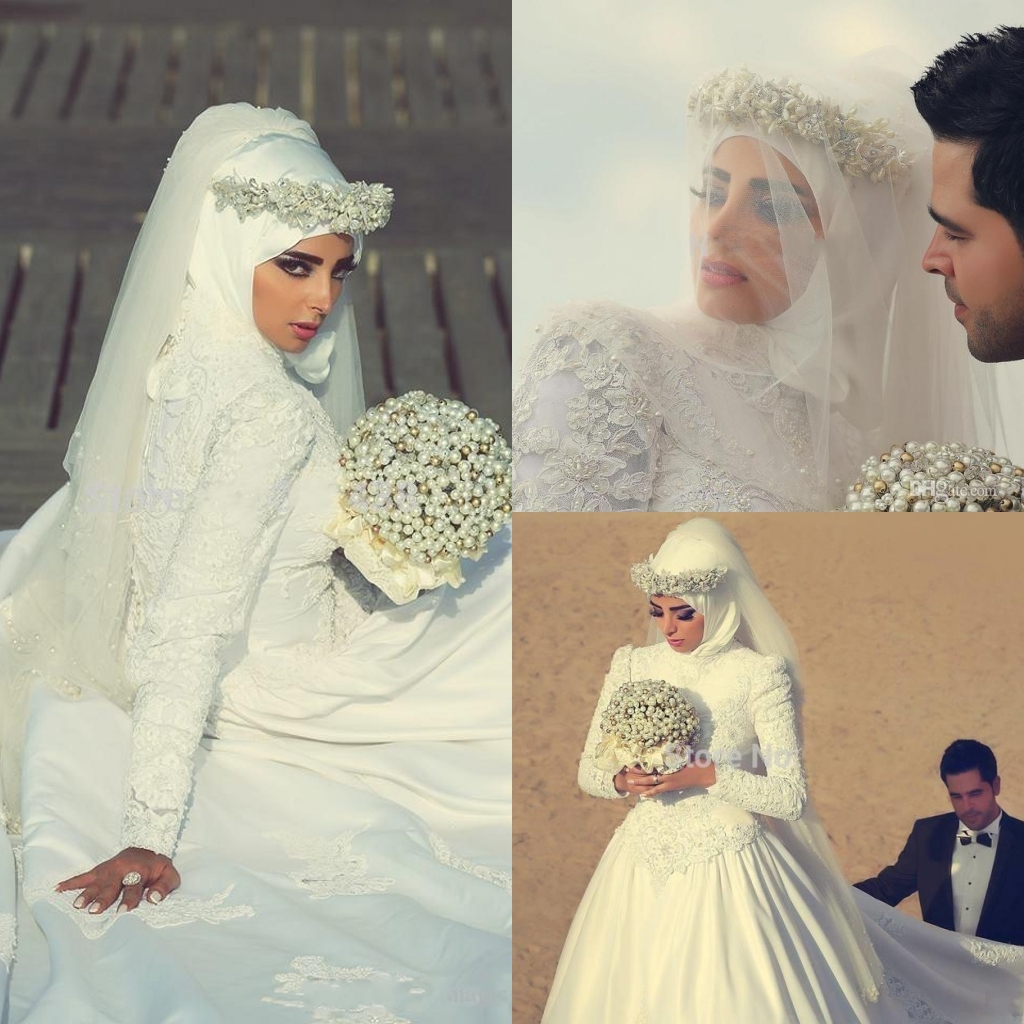 2018 New Romantic High Neck Long Sleeves Arabic Hijab Muslim Wedding Dresses with Beaded Pearls Custom Made Appliques Lace Bridal Gowns, Same as image
2018 New Romantic High Neck Long Sleeves Arabic Hijab Muslim Wedding Dresses with Beaded Pearls Custom Made Appliques Lace Bridal Gowns, Same as image
