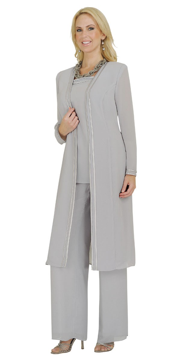 Plus Size Mother of the Bride Pants Suit Elegant 3 Piece Wedding Guest Outfit with Long Jacket - view 3
