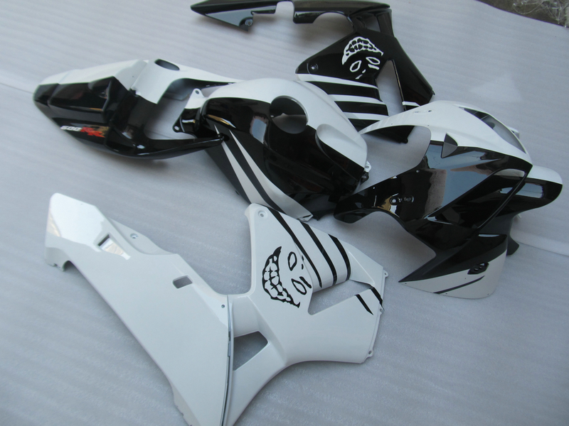 Injection molded fairing kit for Honda CBR600RR 05 06 white black fairings set CBR600RR 2005 2006 OT08, Same as picture
Injection molded fairing kit for Honda CBR600RR 05 06 white black fairings set CBR600RR 2005 2006 OT08, Same as picture