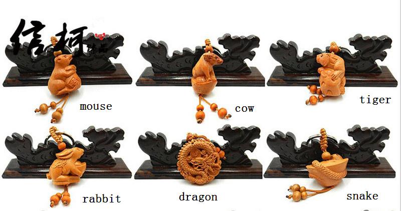 500pcs Bag Parts Chinese Style 3D Wooden Carving artwork Chinese zodiac Charms Keychain Fashion Backpack Chain Pendant