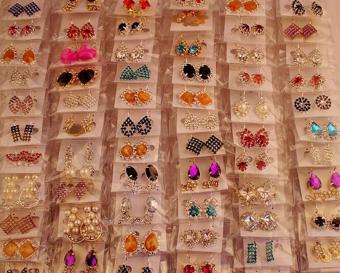 50Pairs/lot Mix Style Fashion Stud Earrings Nail For Gift Craft Jewelry Earring EA030*, Golden;silver
50Pairs/lot Mix Style Fashion Stud Earrings Nail For Gift Craft Jewelry Earring EA030*, Golden;silver