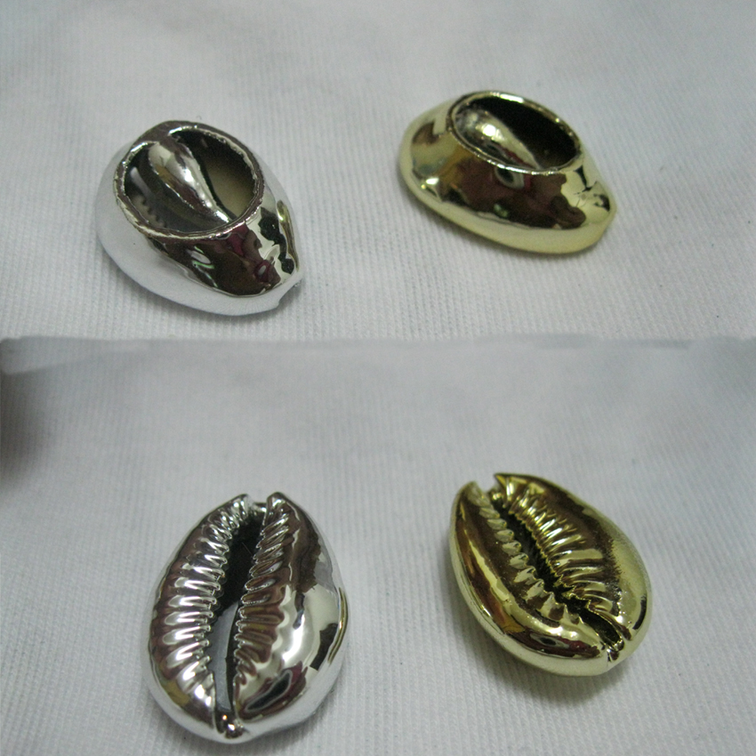New Design Loving Shell Pendant Natural Cowrie Shell Beads For Jewelry Making Golden Silver Plated Dipped Women Nice Gift Hot Selling 2017
New Design Loving Shell Pendant Natural Cowrie Shell Beads For Jewelry Making Golden Silver Plated Dipped Women Nice Gift Hot Selling 2017