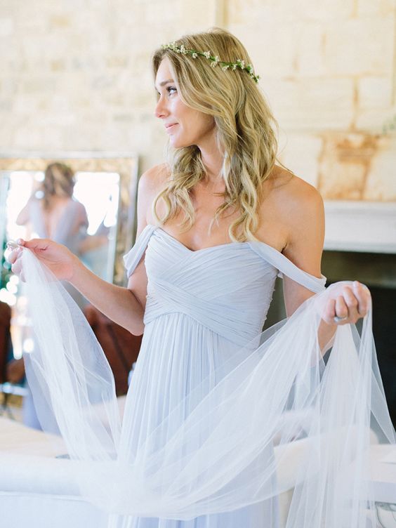 Beach Bridesmaid Dresses Ice Blue Chiffon Ruched Off the Shoulder Summer Wedding Party Gowns Long Cheap Simple Dress for Girls 2024