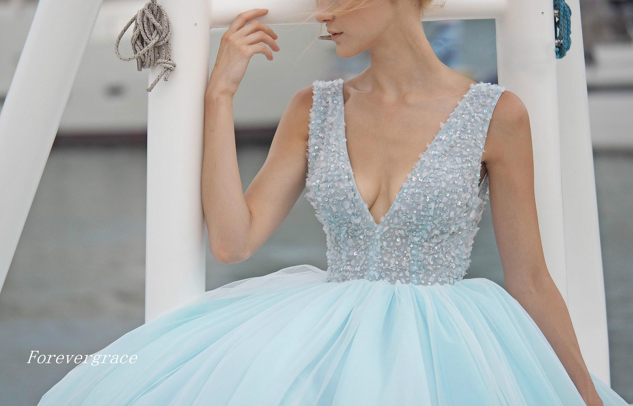 Fashion South African Ice Blue Sexy Prom Dress V-neck Backless Long Formal Evening Party Gown Custom Made Plus Size