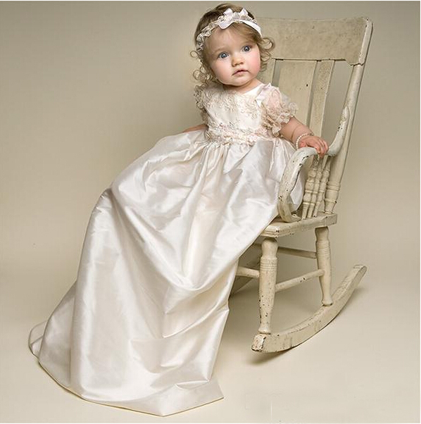 

Princess Little Baby Christening Dresses For Girls 2017 Cheap Applique Lace Satin Formal Party Baptism Toddler Infant Gowns, Ivory