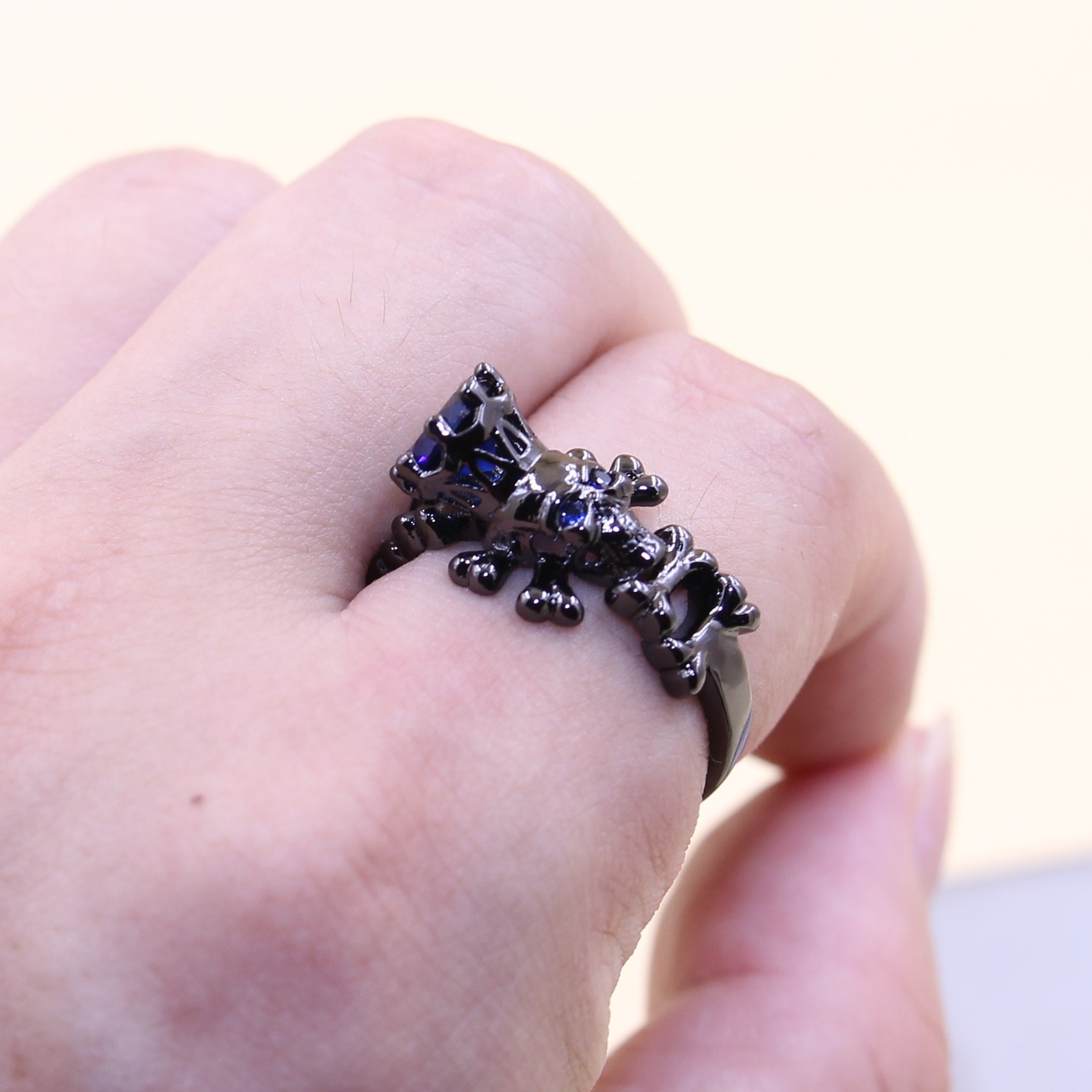 Vintage Punk Jewelry 10KT Black Gold Filled Round Cut Blue Sapphire Gemstones Simulated Diamond Party Wedding Women Skull Ring Gift Size5-11