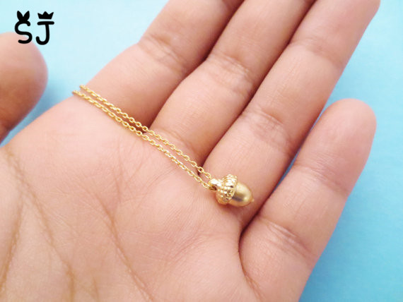 Wholesale-1PCS- N130 Tiny Acorn Necklace Cute Pinecone Necklace Minimal Pine Cone Necklace Small Cartoon Squirrel Nut Necklaces for Women