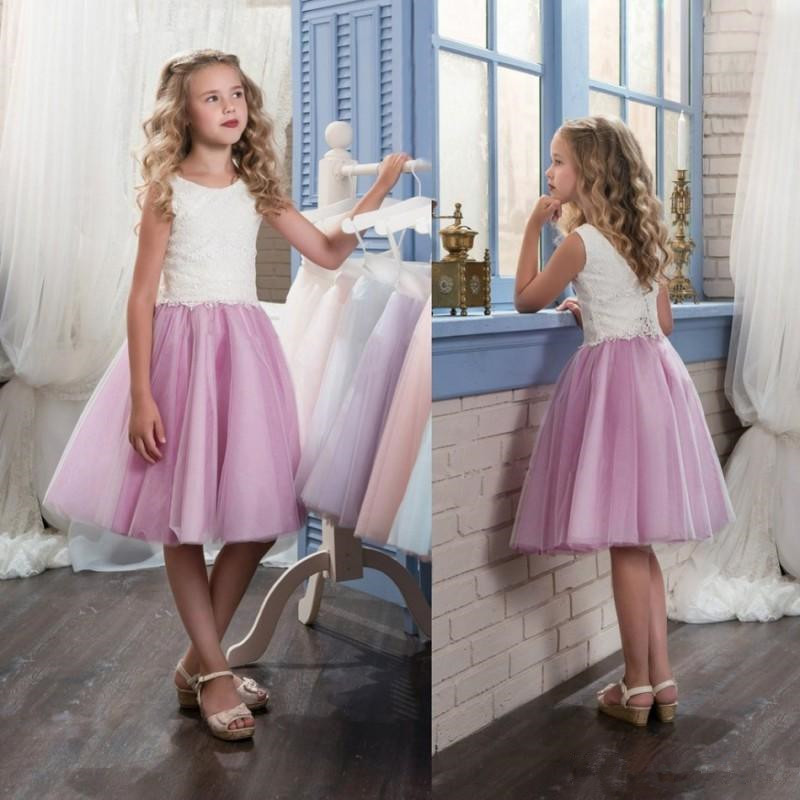 Custom Made Flower Girl Dresses for Wedding Blush Pink Princess Tutu Sequined Appliqued Lace Bow 2017 Vintage Child First Communion Dress02, Silver
Custom Made Flower Girl Dresses for Wedding Blush Pink Princess Tutu Sequined Appliqued Lace Bow 2017 Vintage Child First Communion Dress02, Silver
