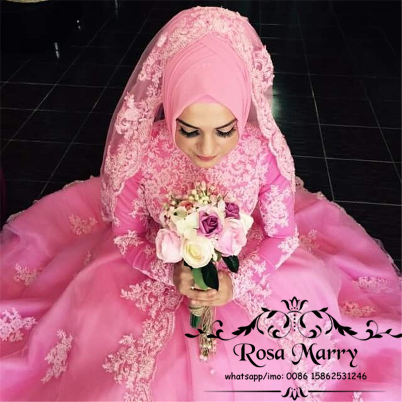 Pink Islamic Hijab Ball Gown Wedding Dresses 2020 High Neck Long Sleeves Vintage Lace Overskirt Plus Size Kaftan Abayas African Bridal Gowns